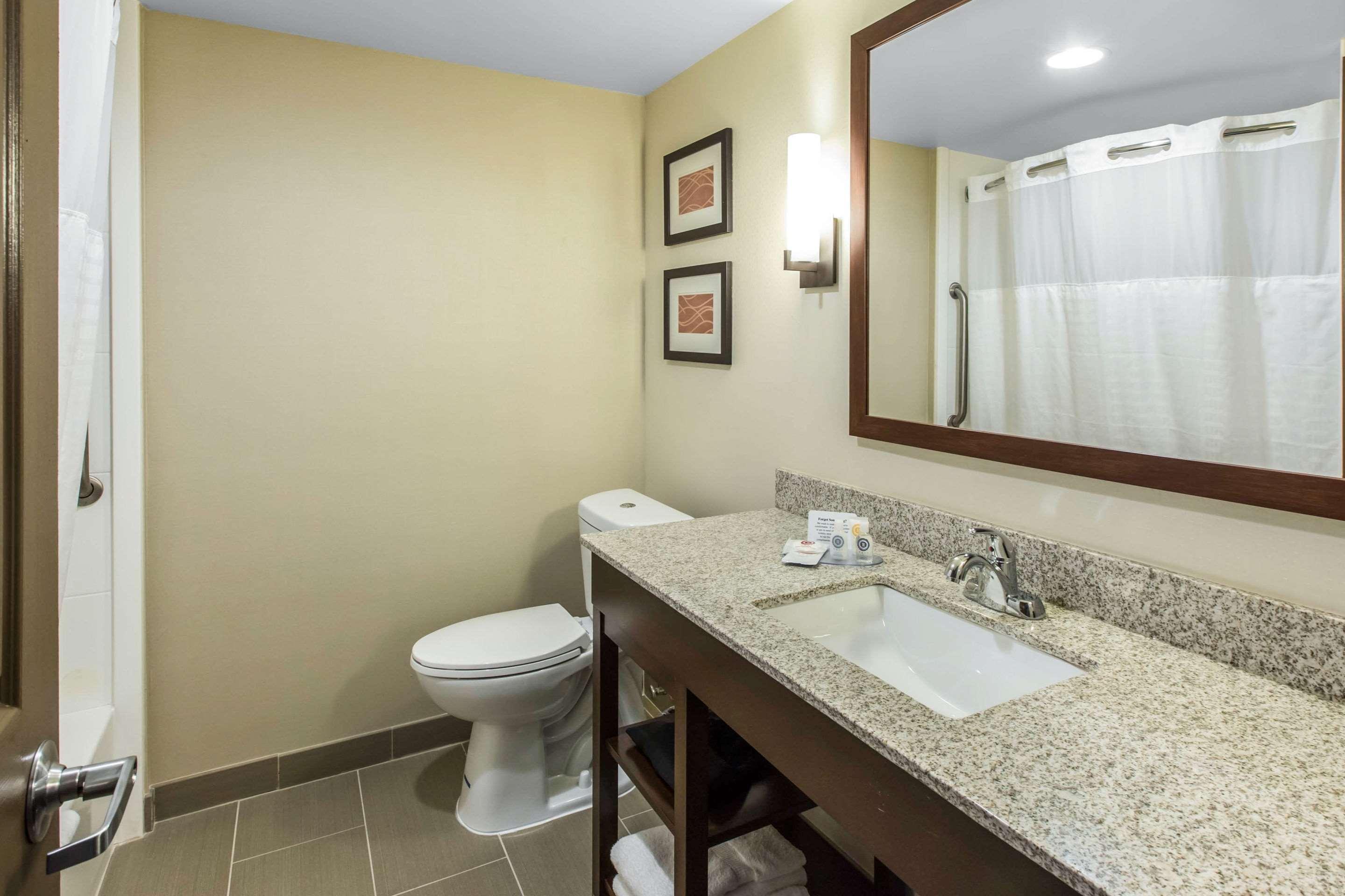 Comfort Inn & Suites Knoxville West Zewnętrze zdjęcie